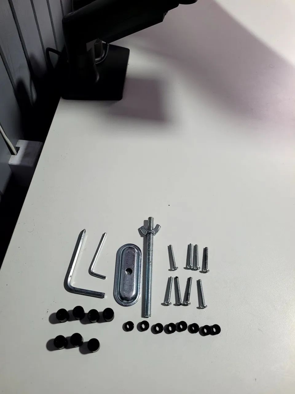 ELG, F160N, Suporte Articulado de mesa com Pistão a gás e ajuste de altura, 2 monitores! - Foto 4