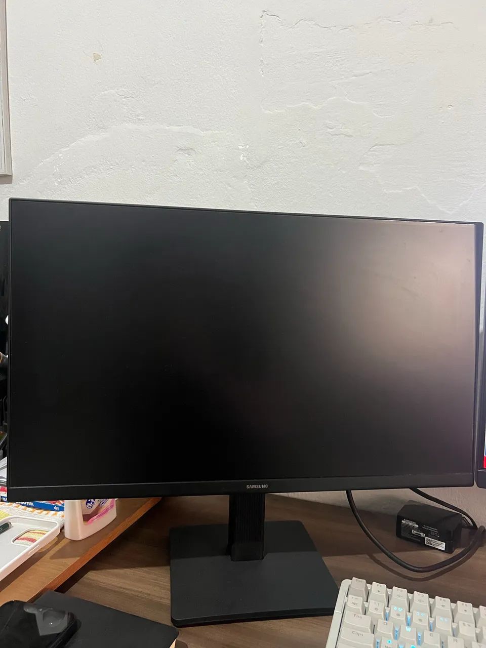 Monitor Samsung Essencial S3