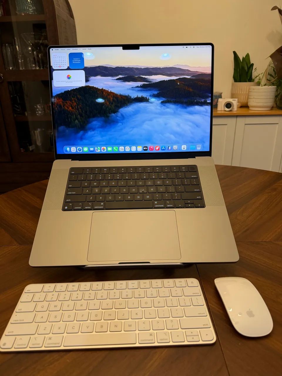 MacBook Pro 16 M1 Pro | 32GB RAM | 1TB SSD | Kit Apple Incluso
