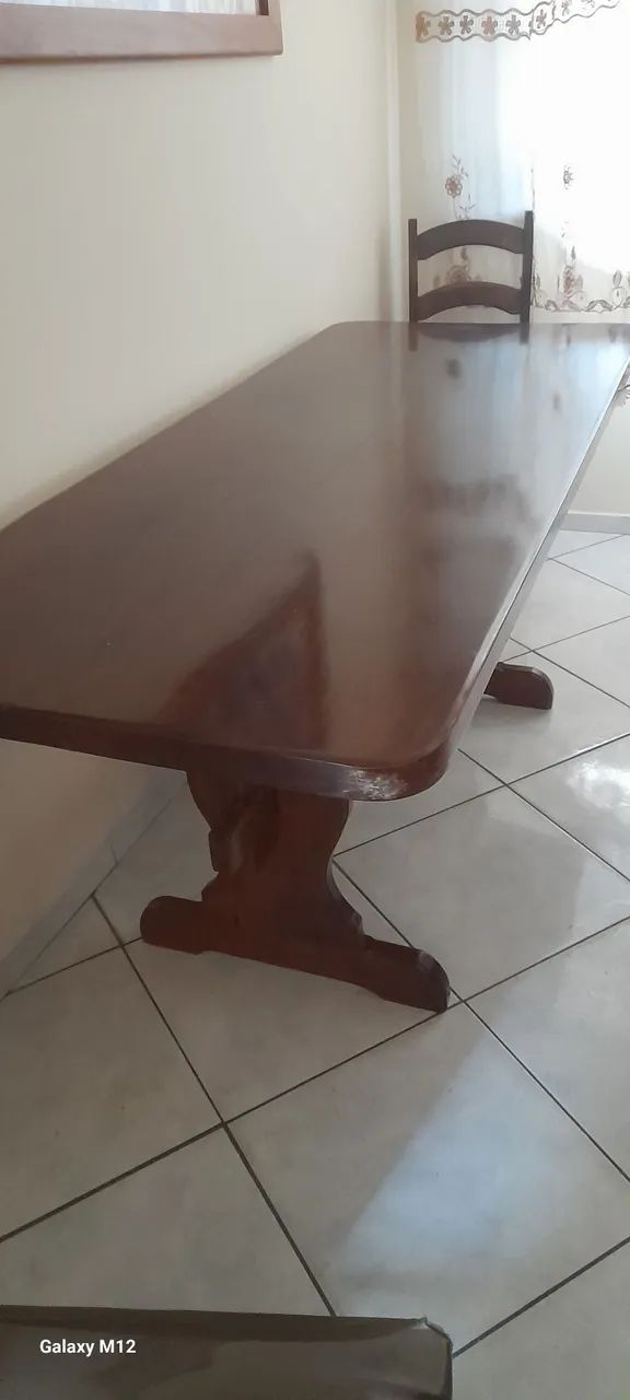 Mesa e cadeiras madeira maciça  - Foto 4