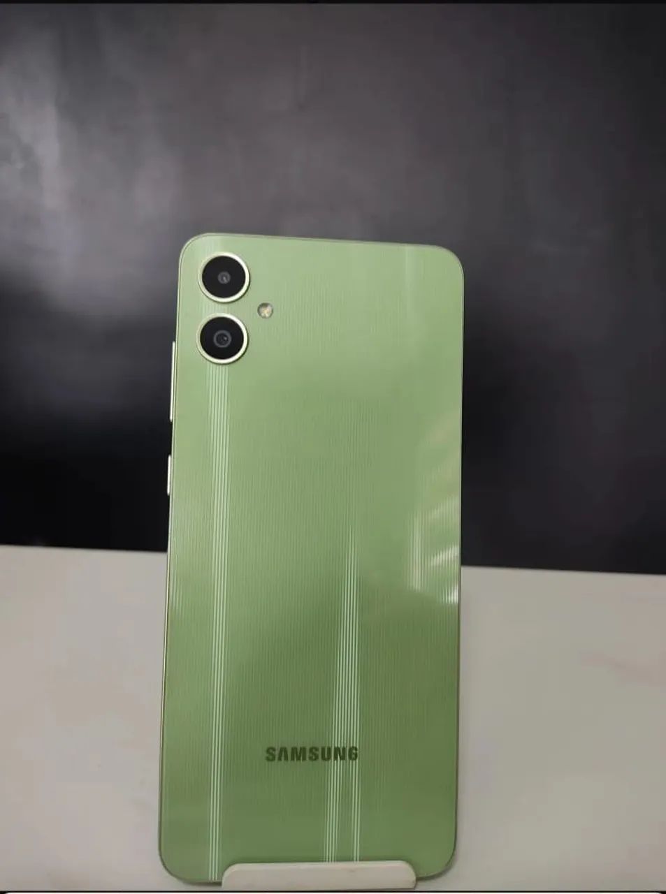 Samsung A05 - Foto 2