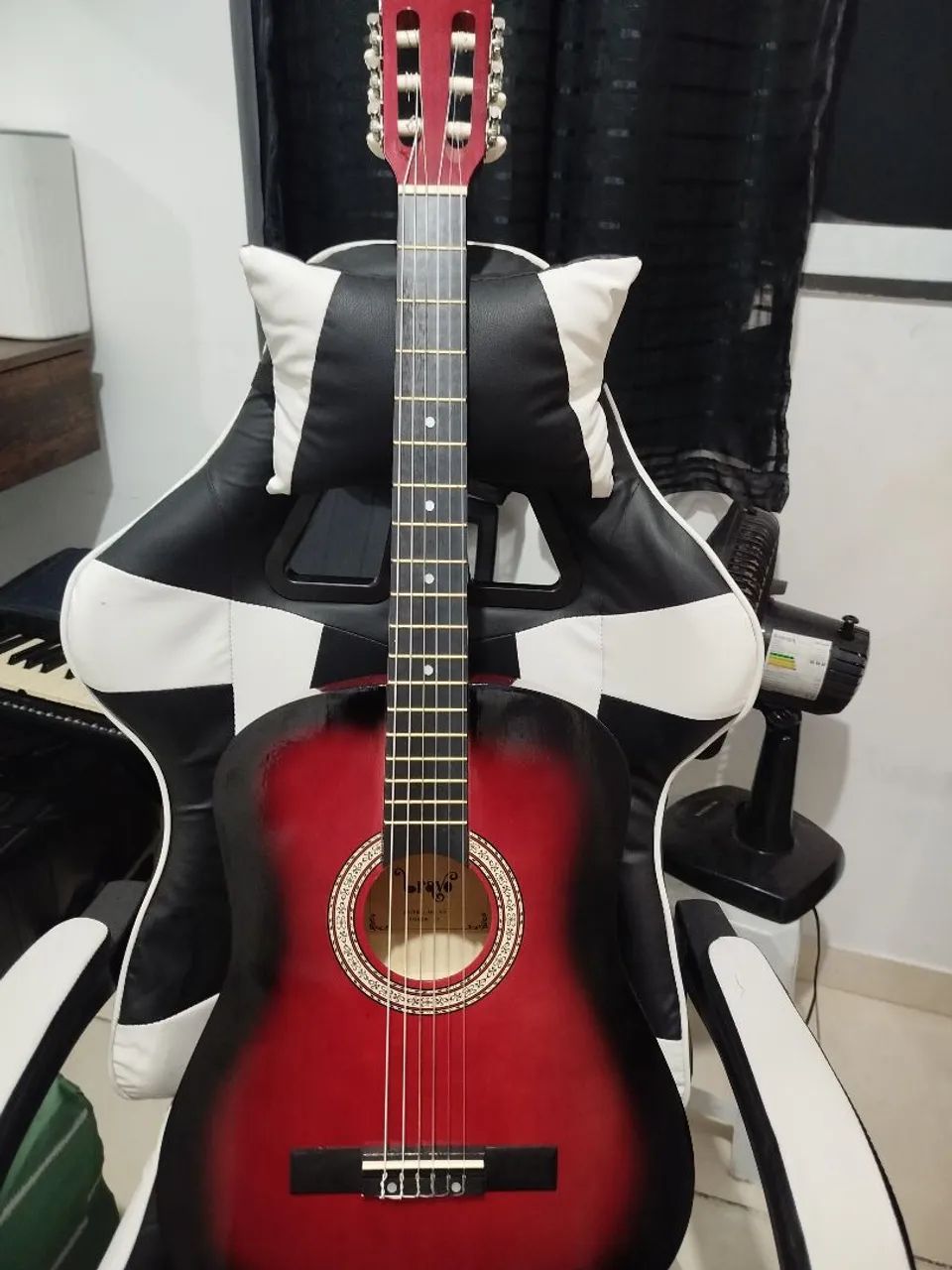 Violão infantil bravo