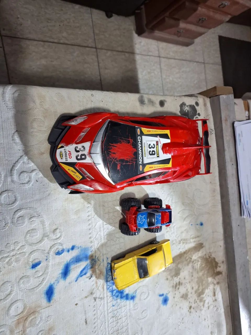 Lote com 3 carrinhos  - Foto 4