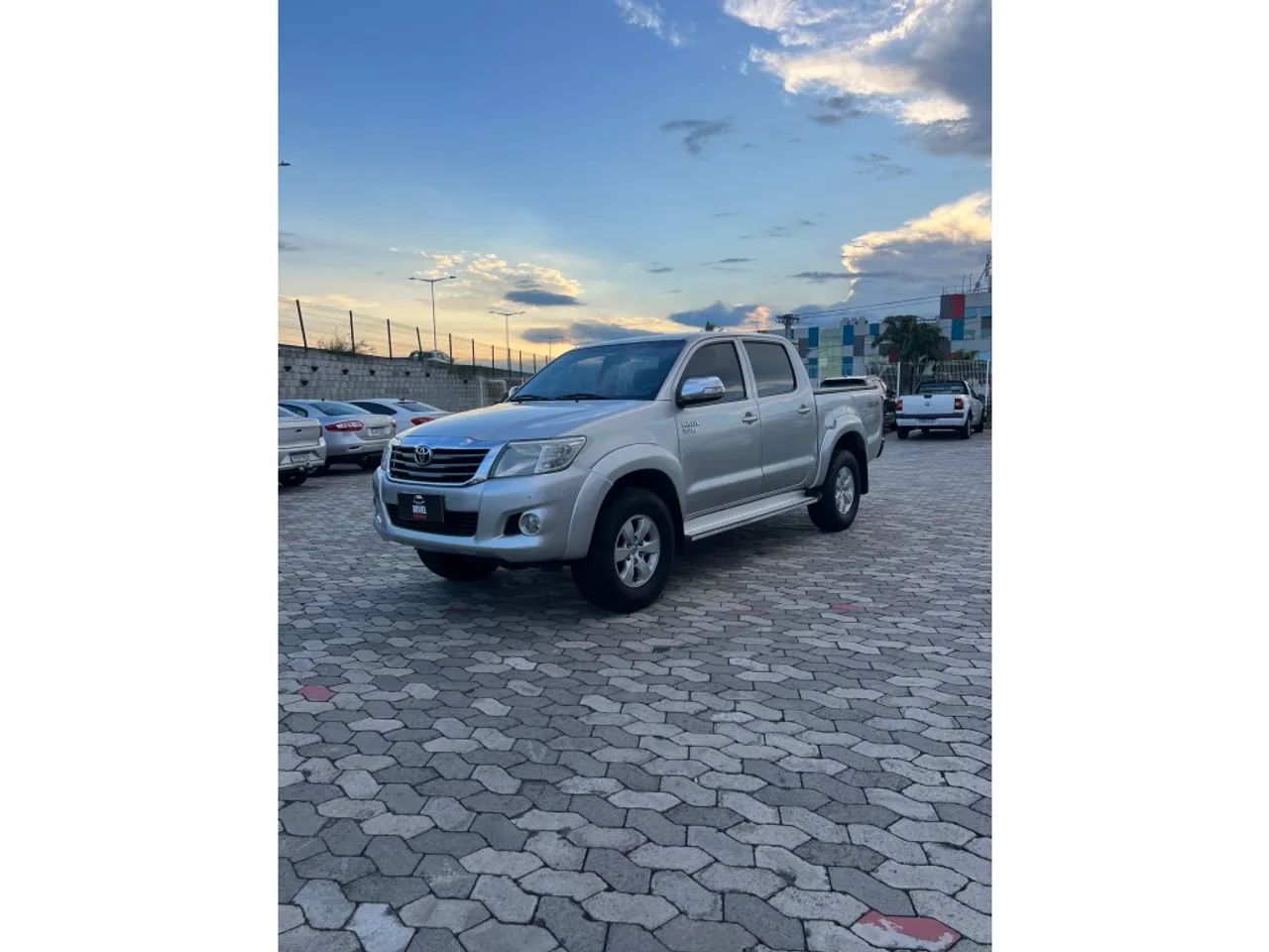 Toyota Hilux 2013