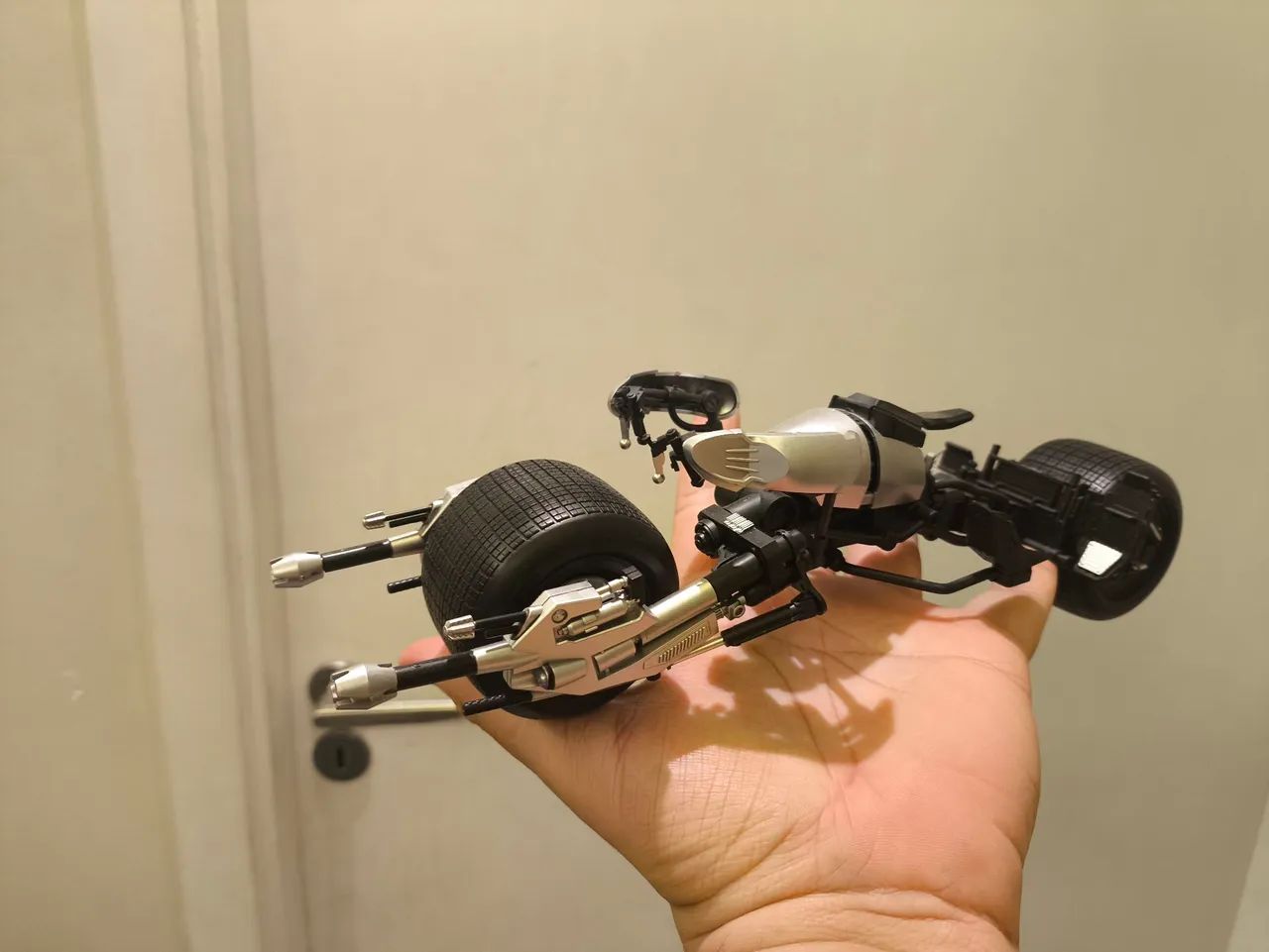 BatPod Batman O Cavaleiro das Trevas  - Foto 3