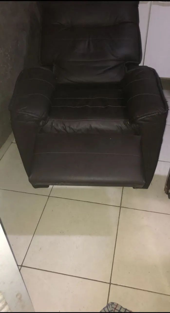 Vendo poltrona reclinável top!