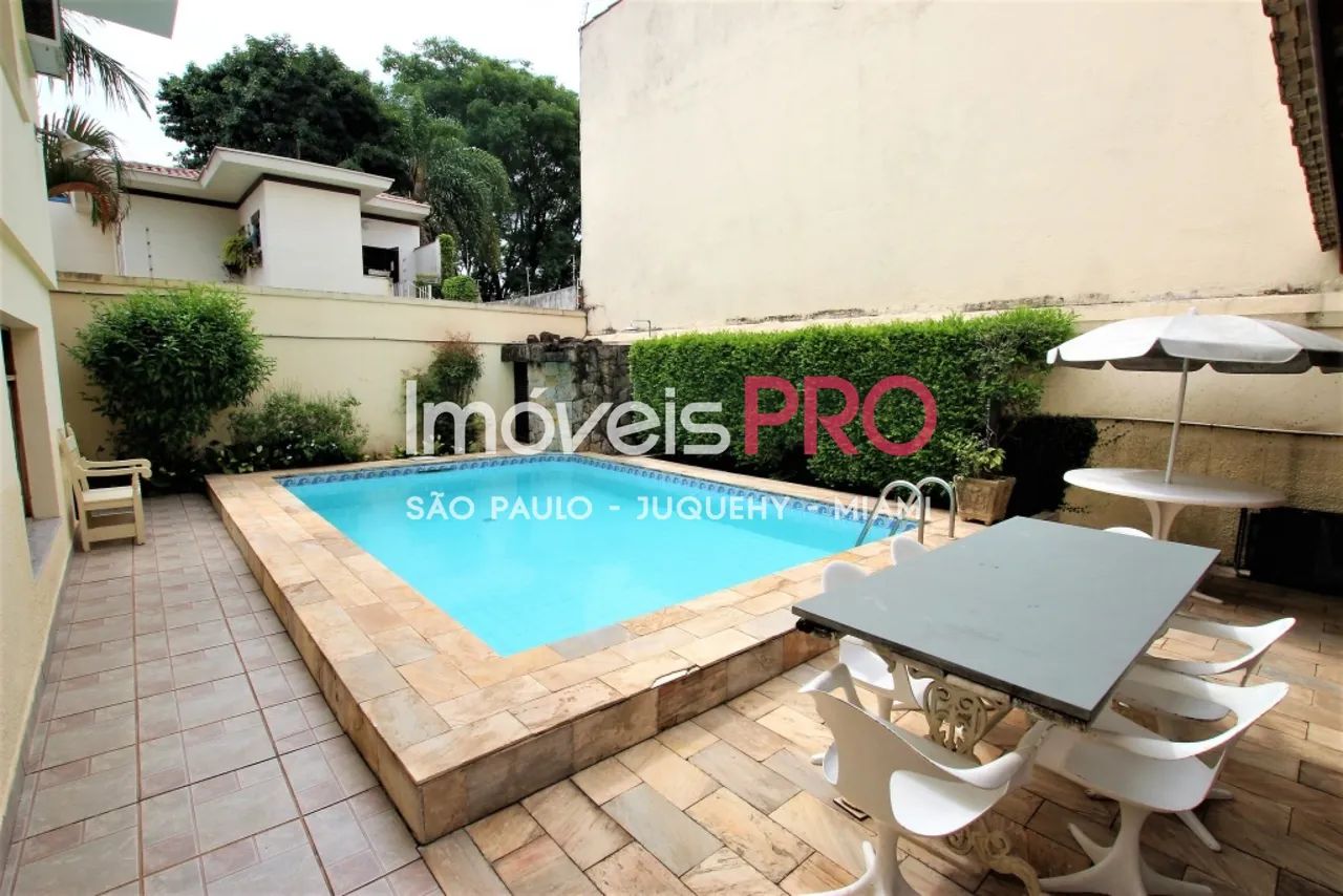Linda casa em rua tranquila e arborizada ! - Foto 2