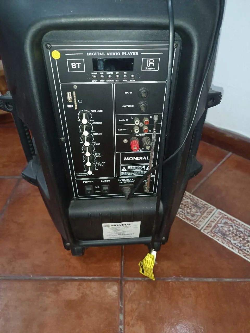 Caixa de som pouco tempo uso - Foto 2