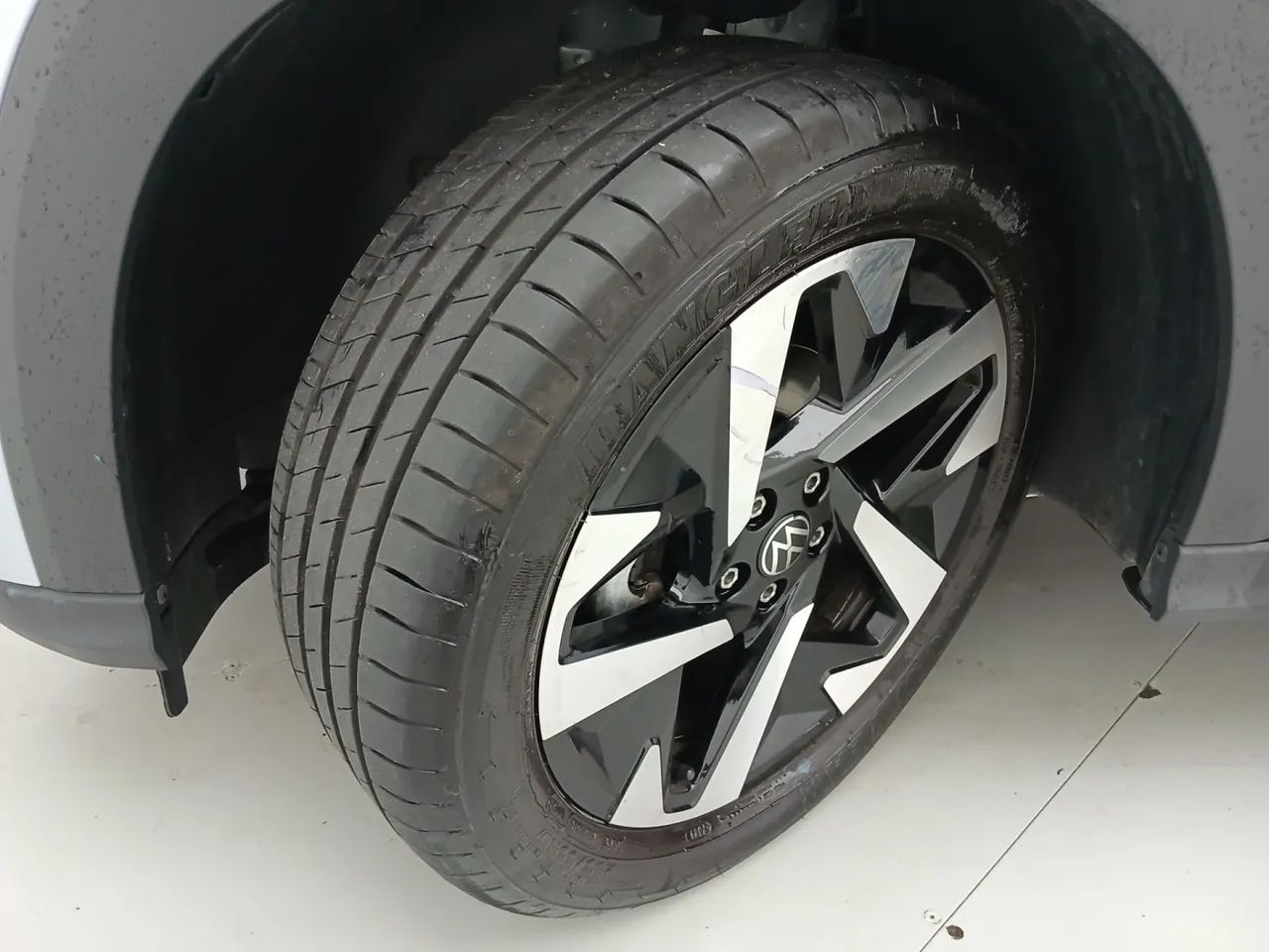 Volkswagen Tera High 1.0 170 TSI Flex 12V 5p Aut, foto 11 de 18