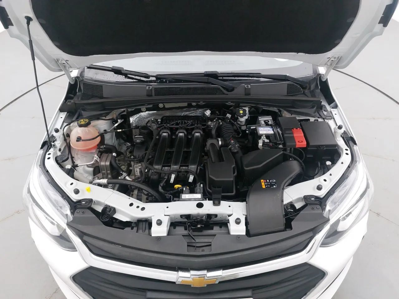 Chevrolet Onix Plus LT 1.0 12V Flex Mec. 4P, foto 10 de 18