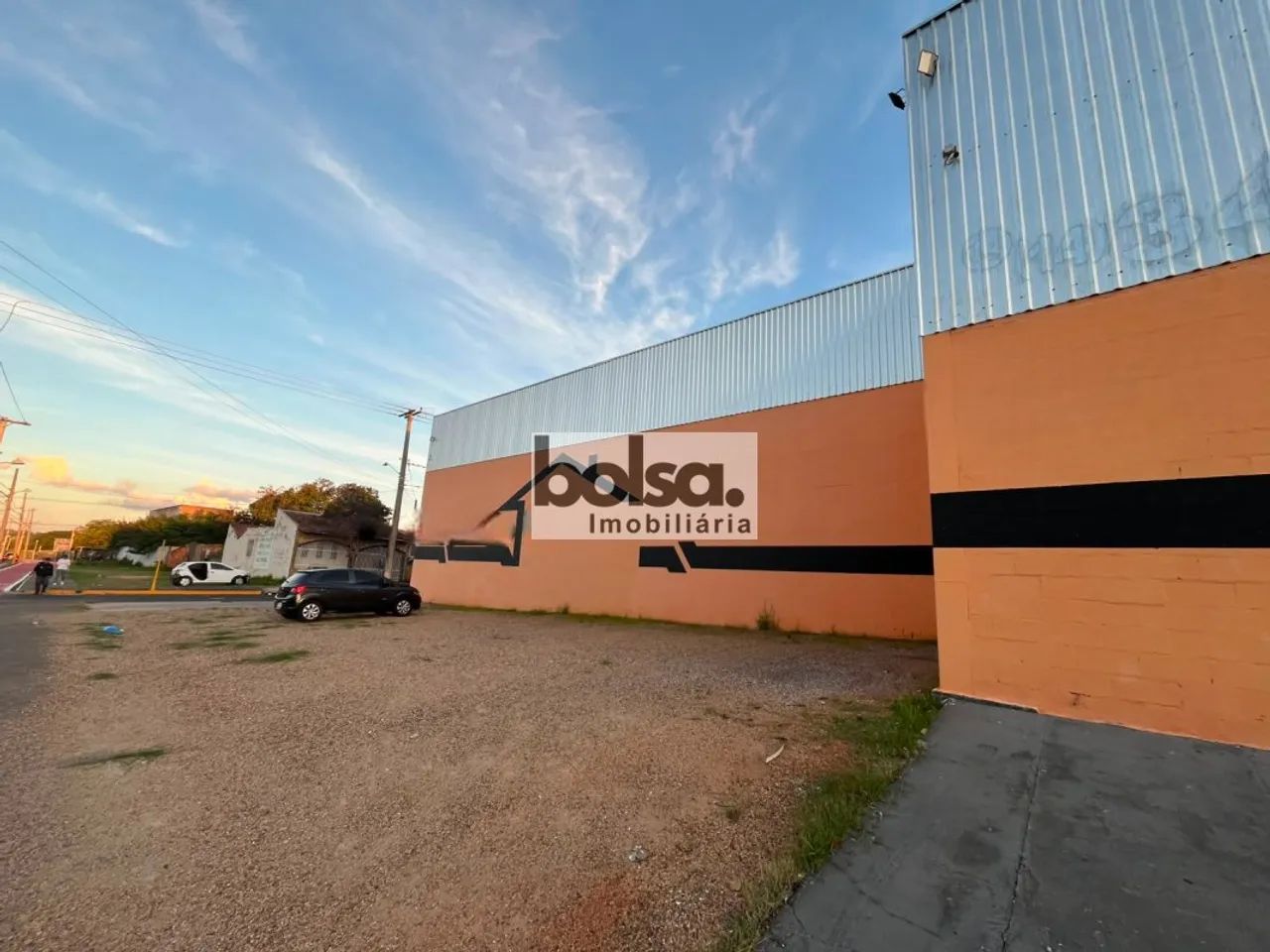 PRÉDIO COMERCIAL IDEAL PARA SUA EMPRESA ! ! - Foto 3