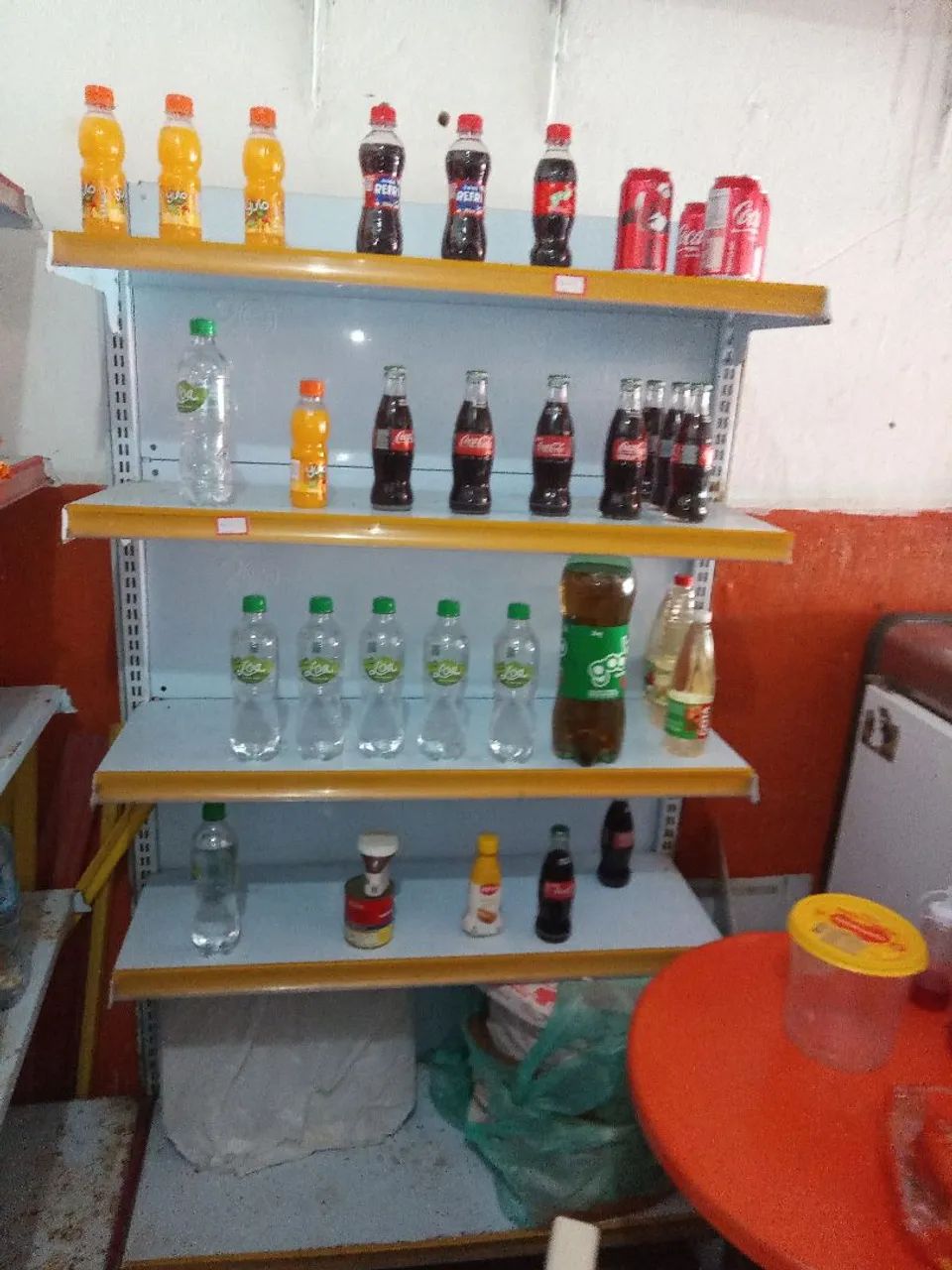 Estou vendendo estante gandula para mercado 