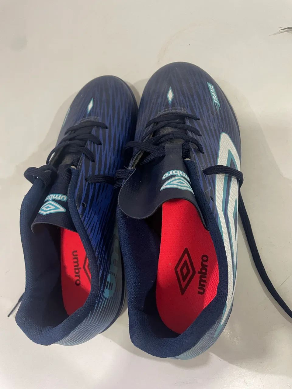 Chuteira umbro ORIGINAL - Foto 3