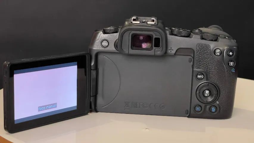 Câmera Canon EOS RP 26.2 MP (corpo apenas) - Foto 2