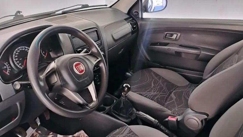 Fiat Strada Working Hard 1.4 Fire Flex 8V CS 2017 - Foto 5