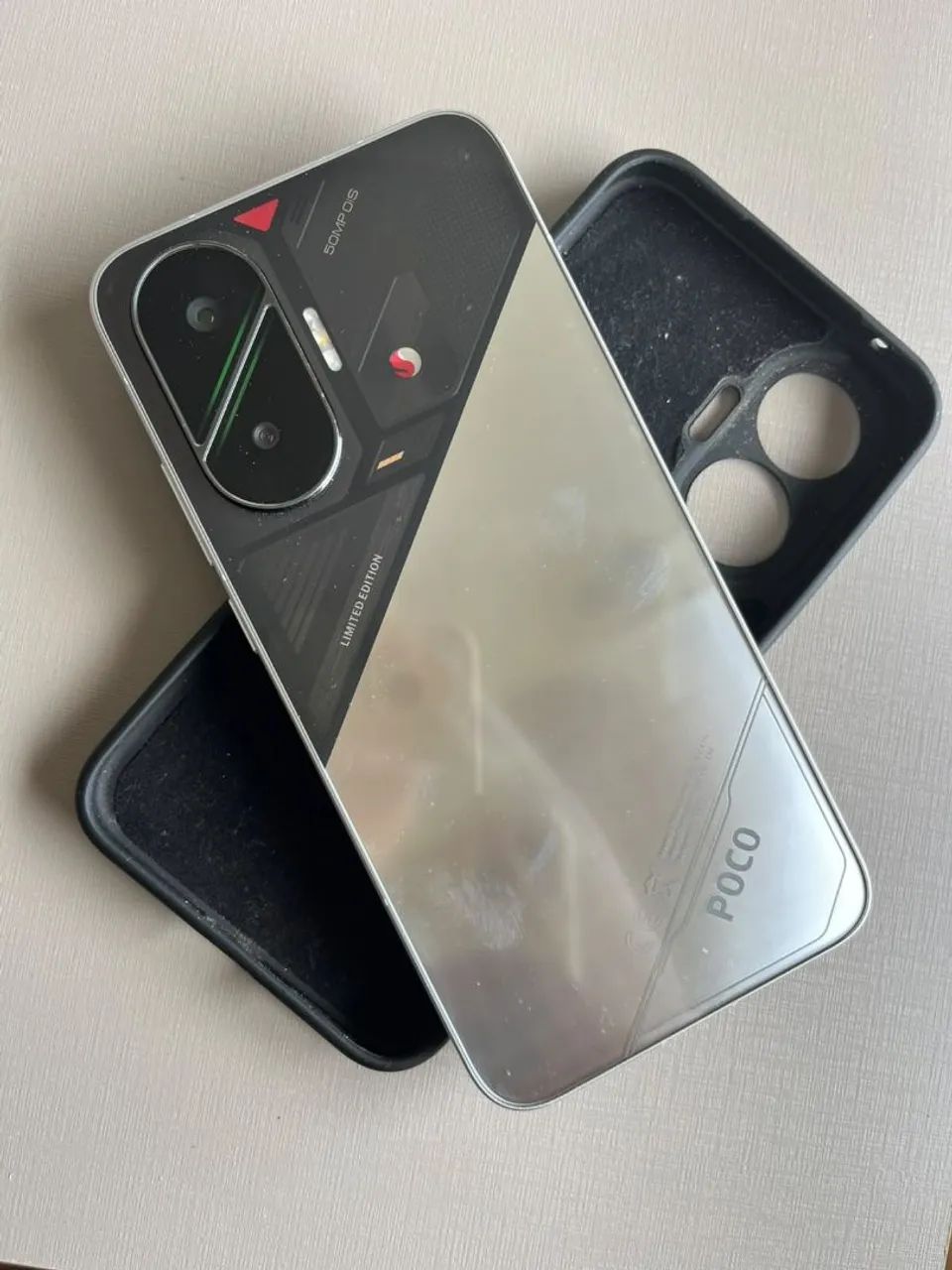 POCO F7 512GB / 12GB RAM - Foto 4