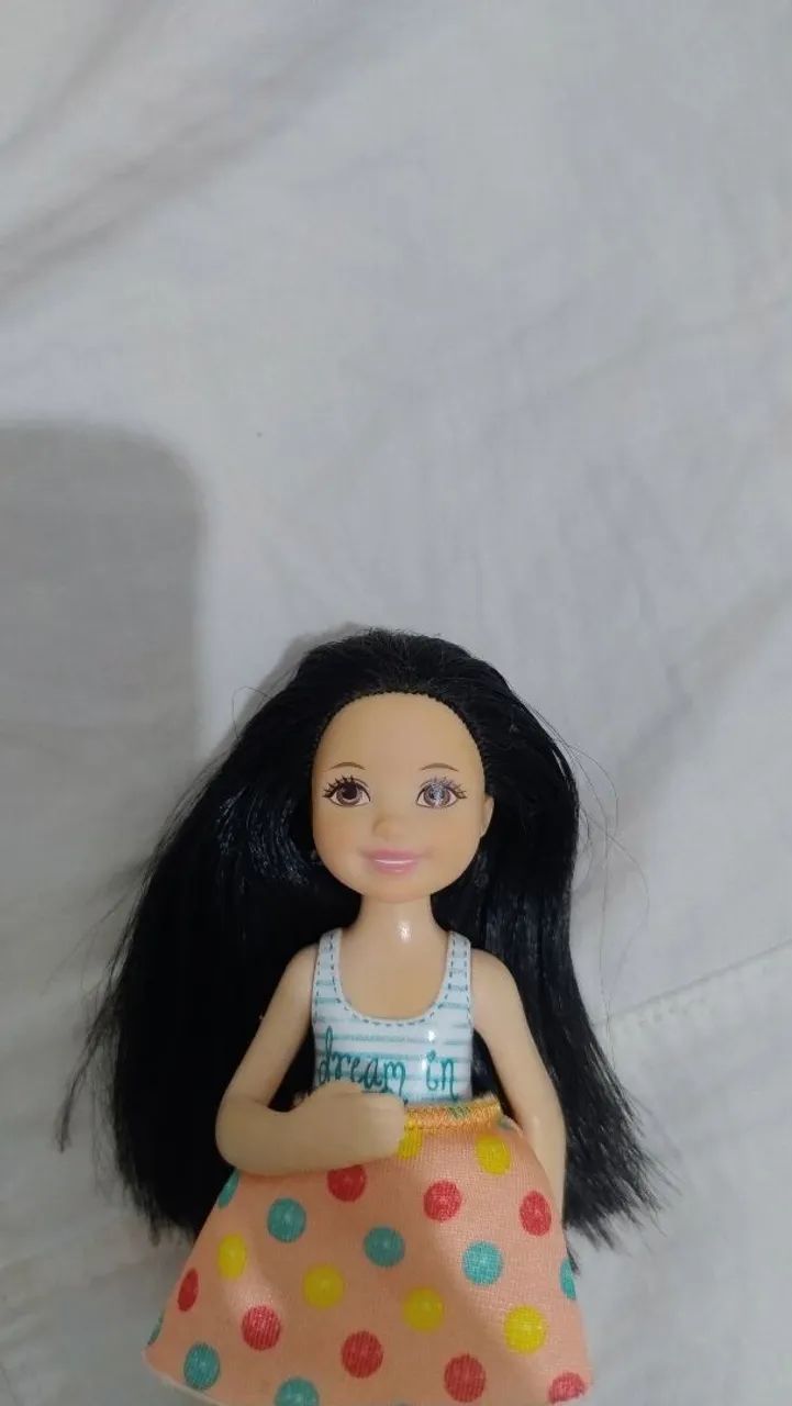 boneca chelsea irmã da Barbie 