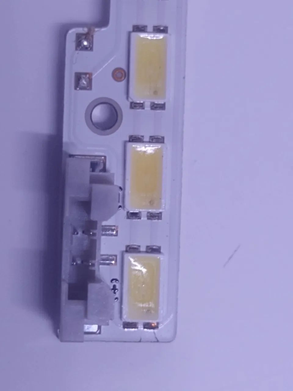 Kit 2 Barras Leds Un32d4000ng Un32d5000pg Un32d5500rg - Foto 2