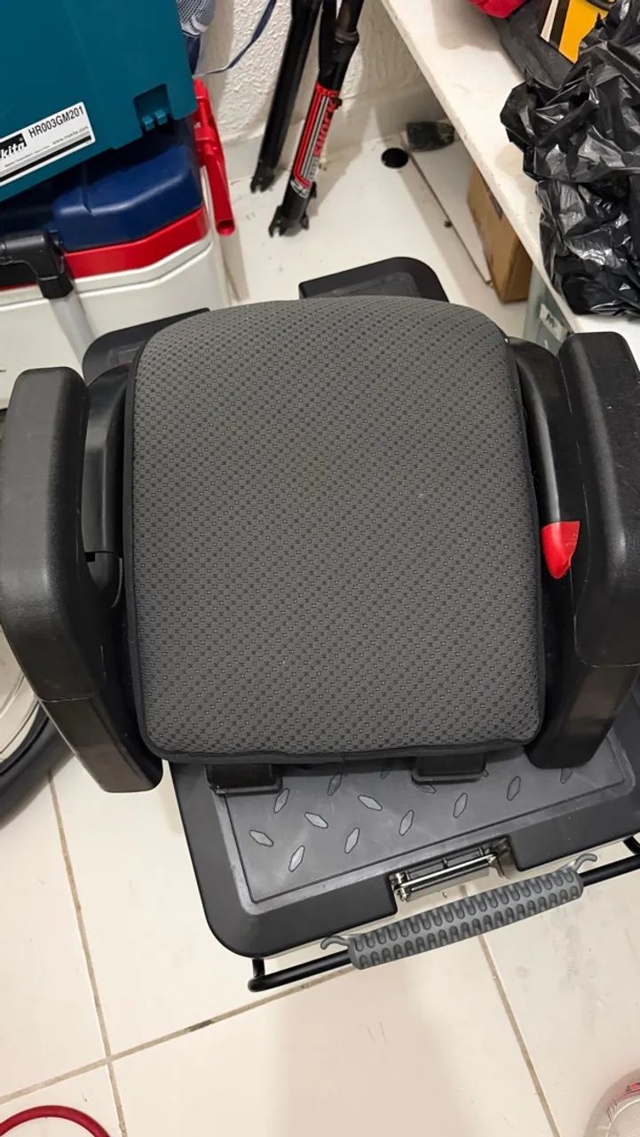 Vendo cadeirinha de criança 
