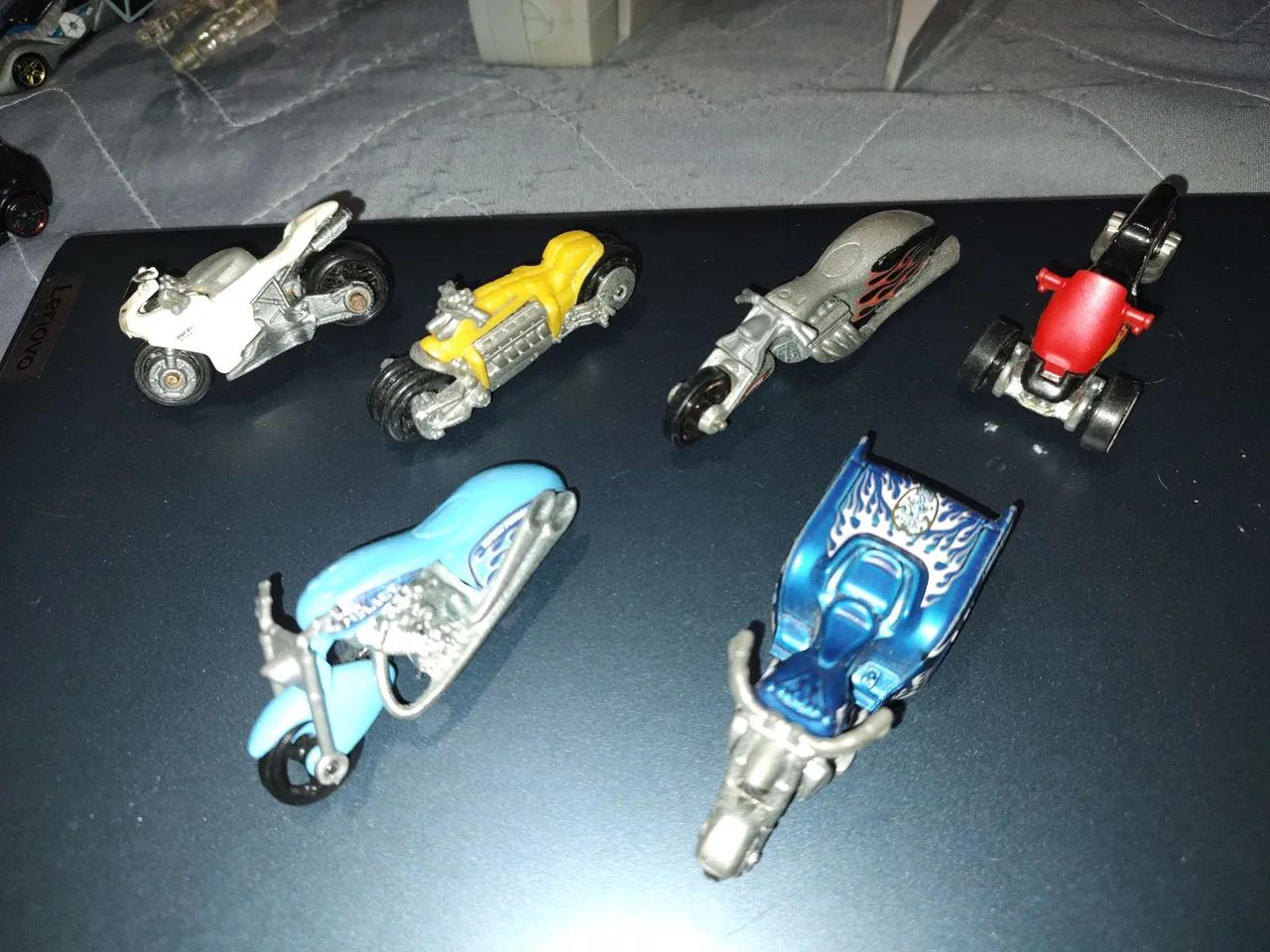 Set motos Hotwheels 