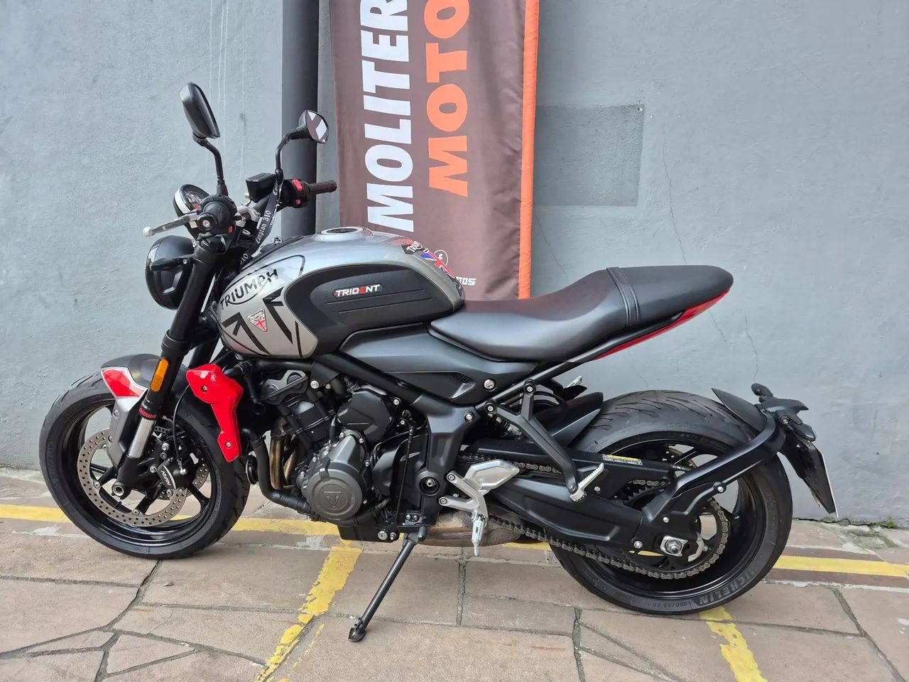 tdfブラック36 Triumph 1200 Rally Black Edition 2026 - 1496484318 | OLX