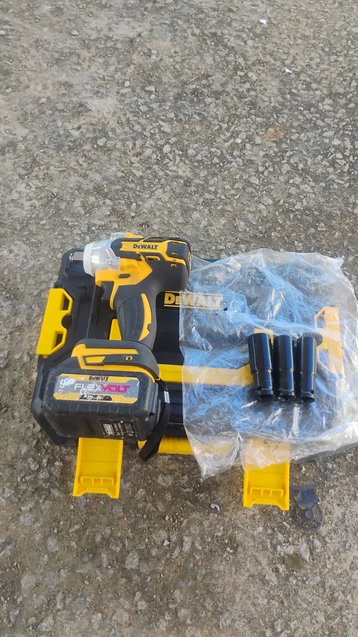 Parafusadeira de impacto 