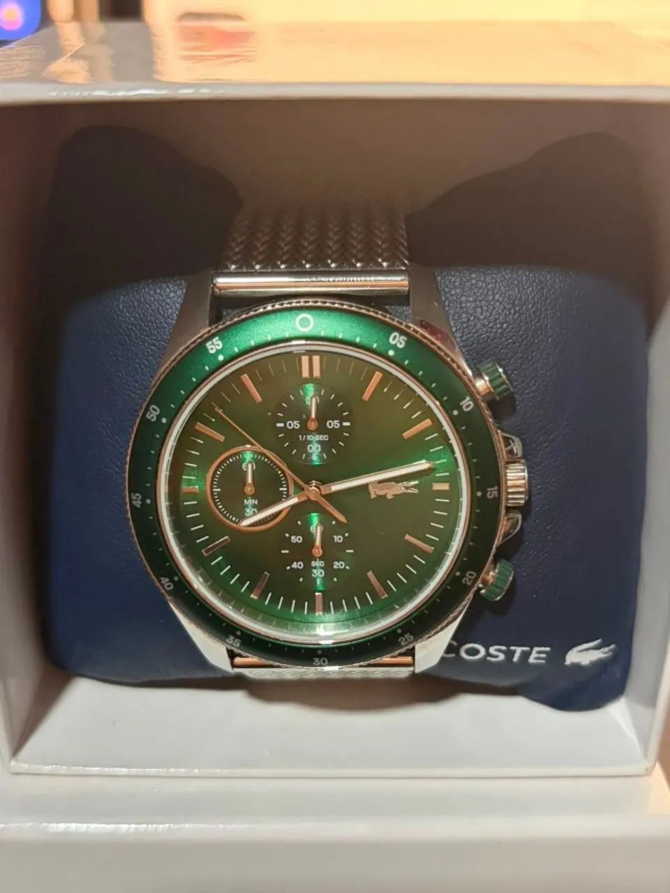 Relógio Lacoste em Aço e Fundo Verde