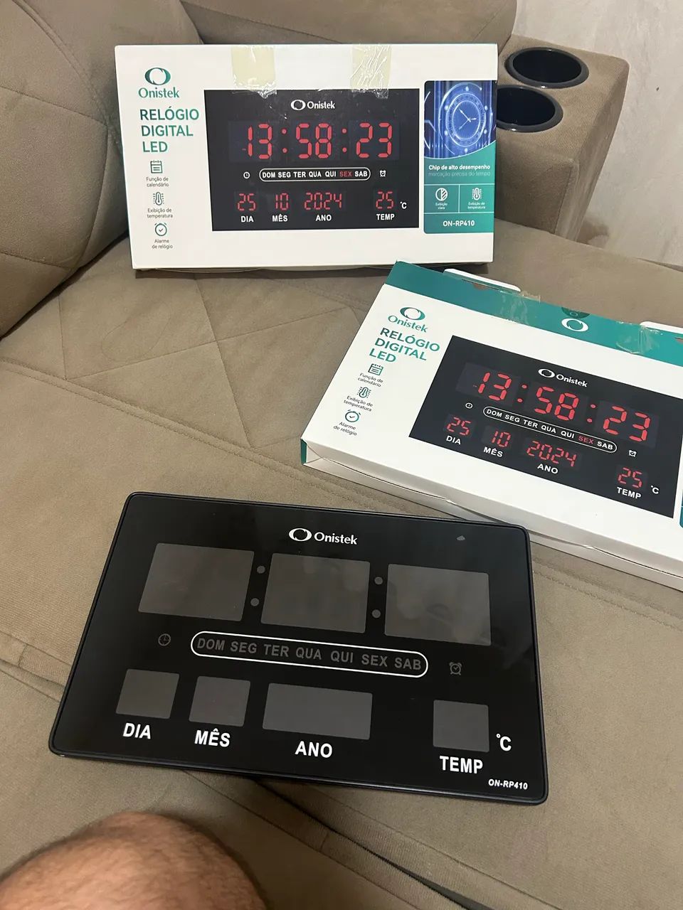 Relógio digital LED 