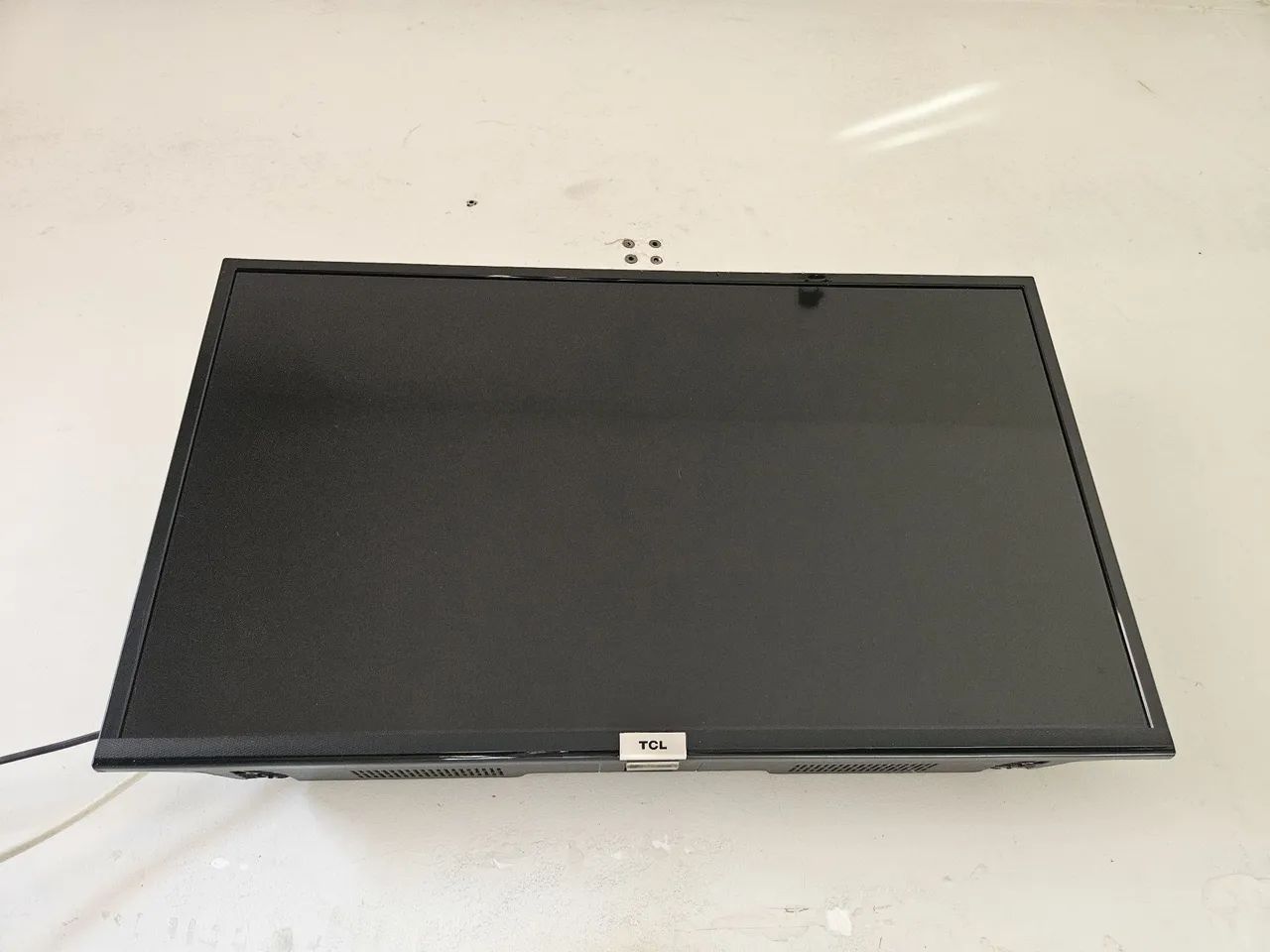 Vendo tv TCL  - Foto 2