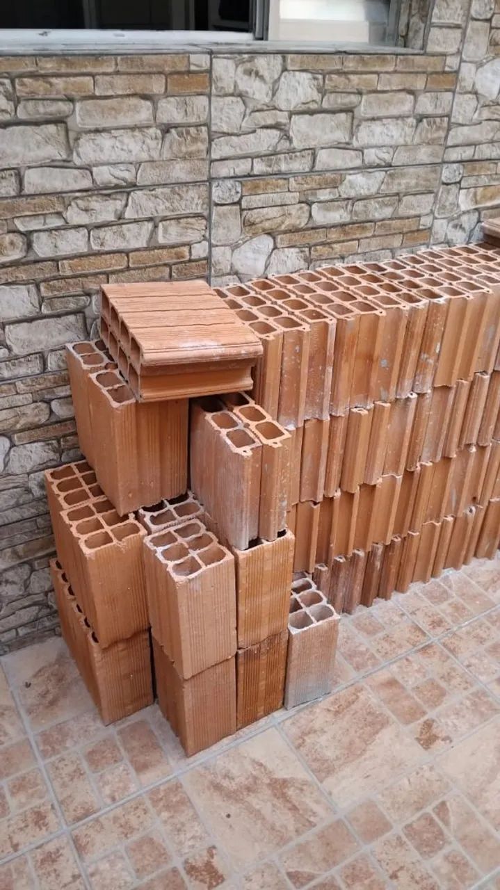 Sobra de obra , pontalete, sarrafo,tijolo, lajota, trelica..etc.. - Foto 5