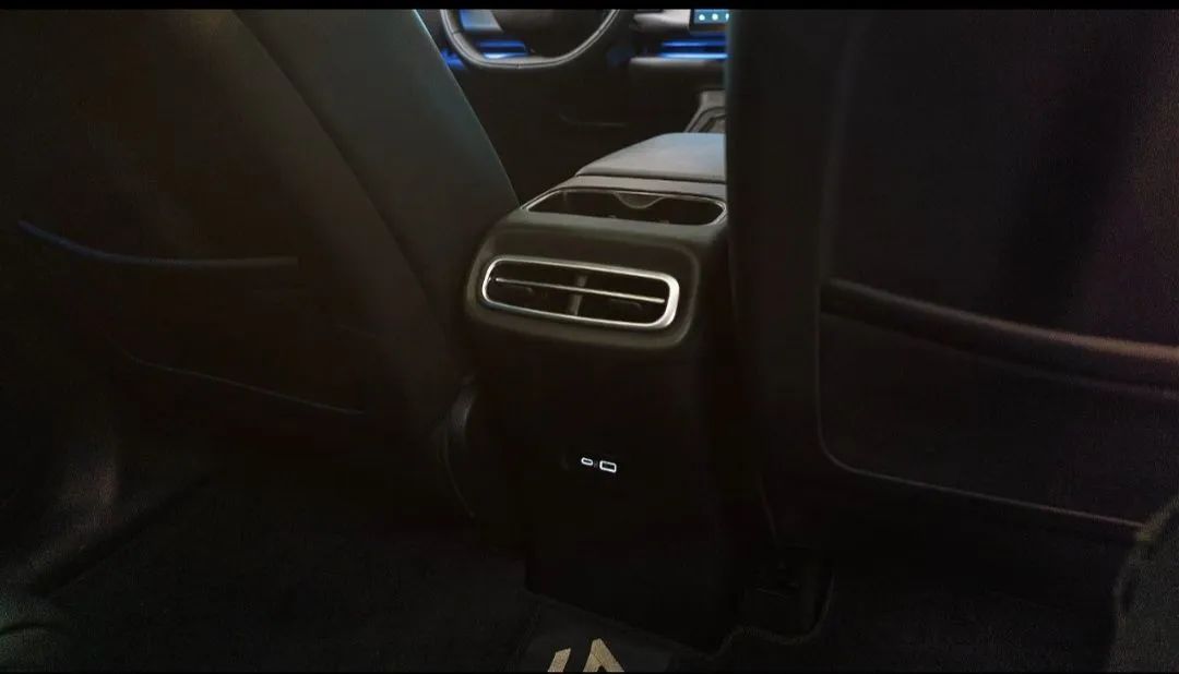 Leapmotor C10 REEV (Híbrido) 2027 - Foto 3