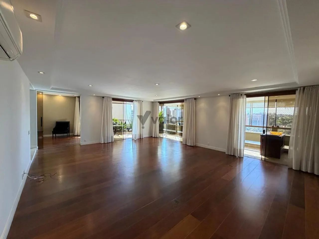 Apartamento à venda e para alugar em Campinas, Cambuí, com 4 suítes, com 415 m² - Foto 4