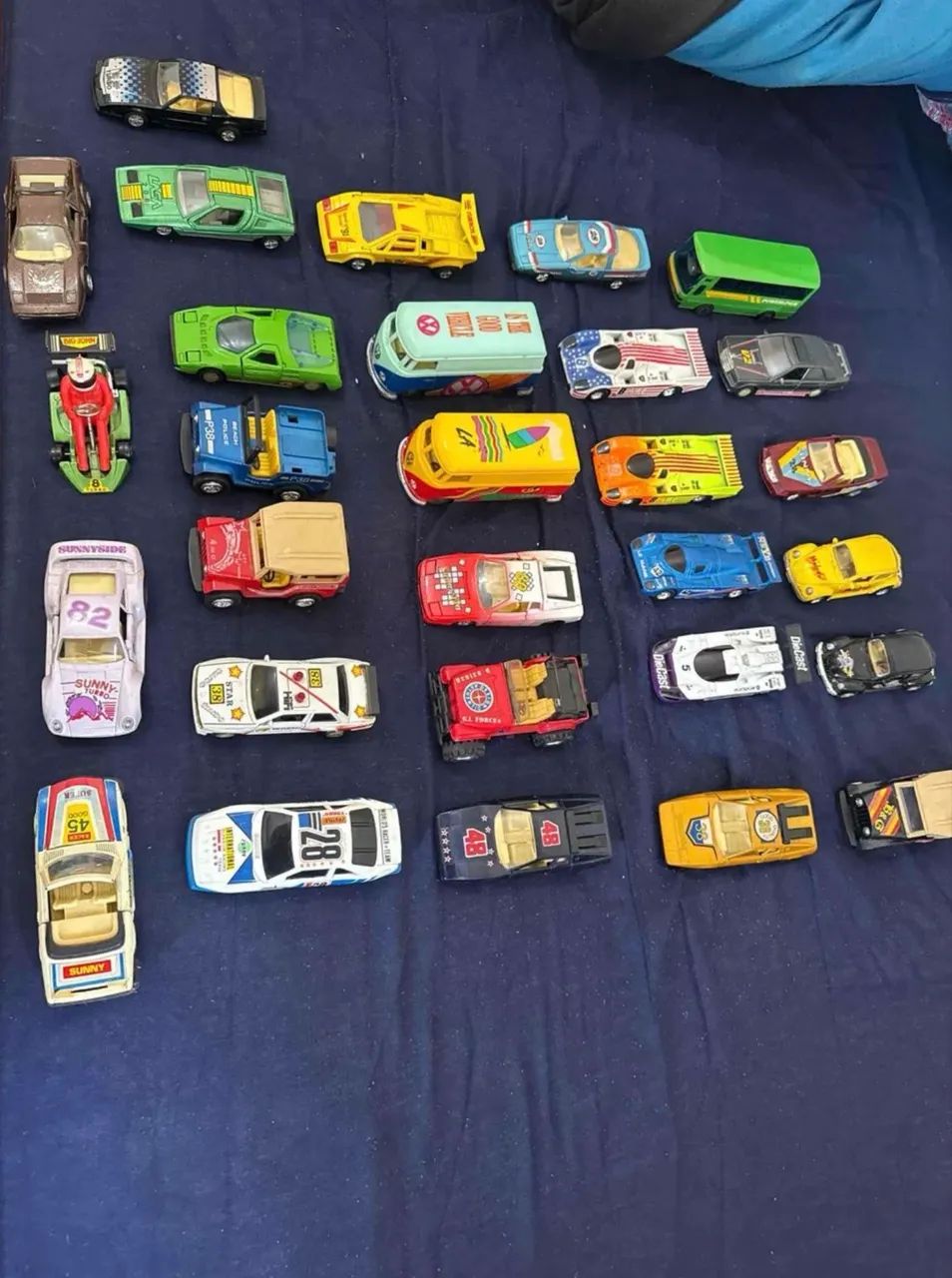 Lote com 29 carrinhos de ferro anos 90  - Foto 3
