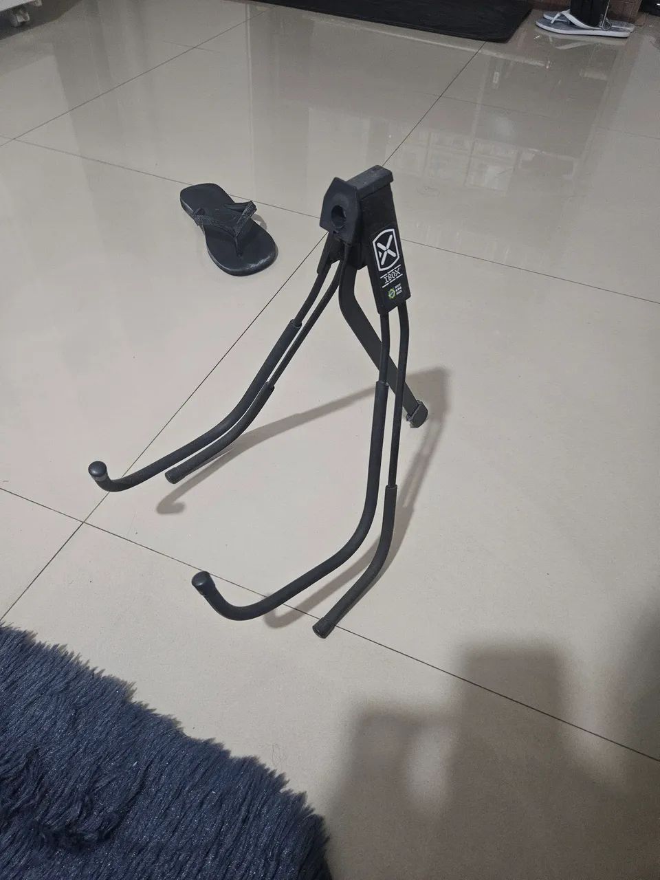 Suporte para cavaquinho 