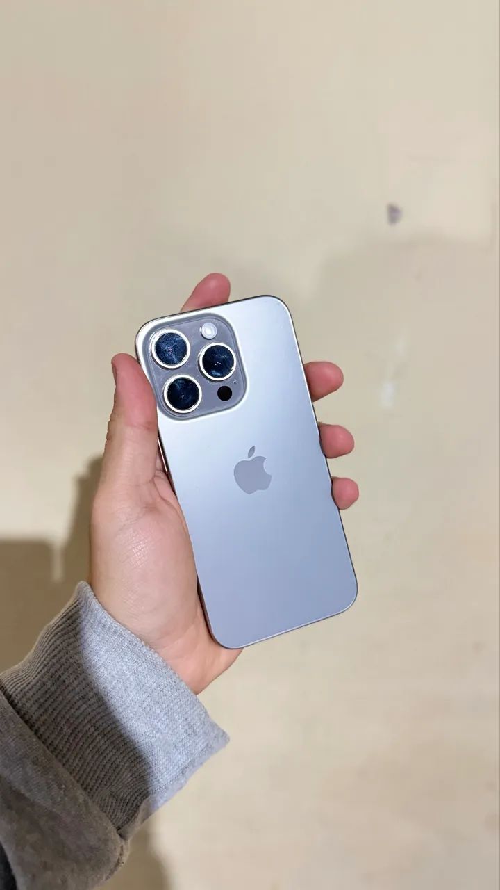 iPhone 15 pro em ÓTIMO estado!