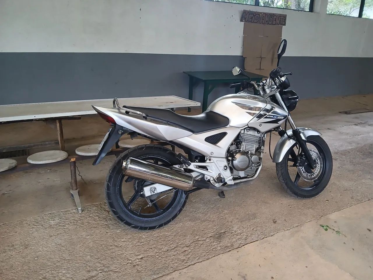Cbx twister  - Foto 4