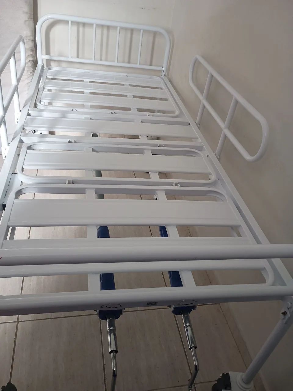 Cama hospitalar  - Foto 2