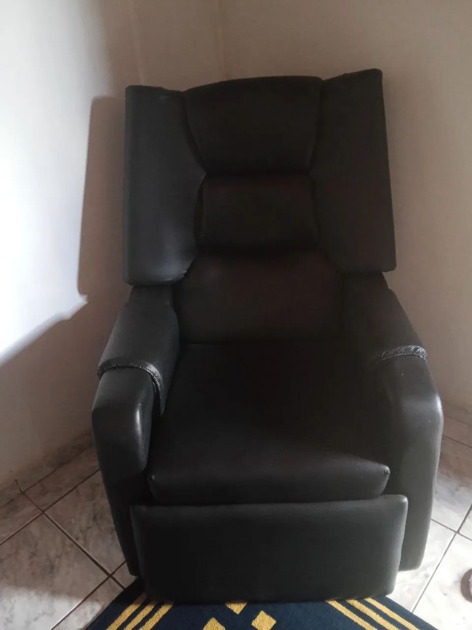 Poltrona reclinável 