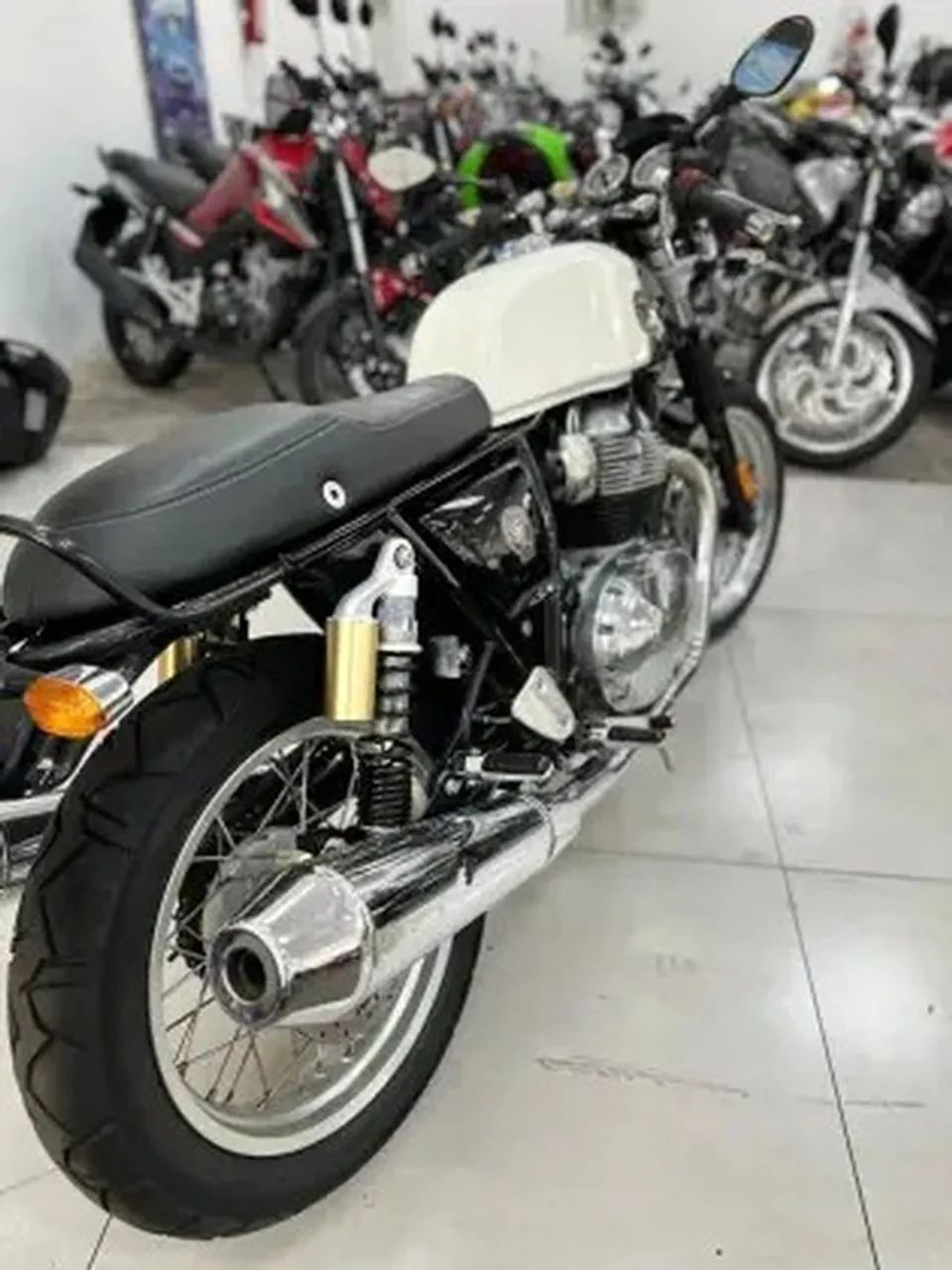 ROYAL ENFIELD CONTINENTAL GT - Foto 4