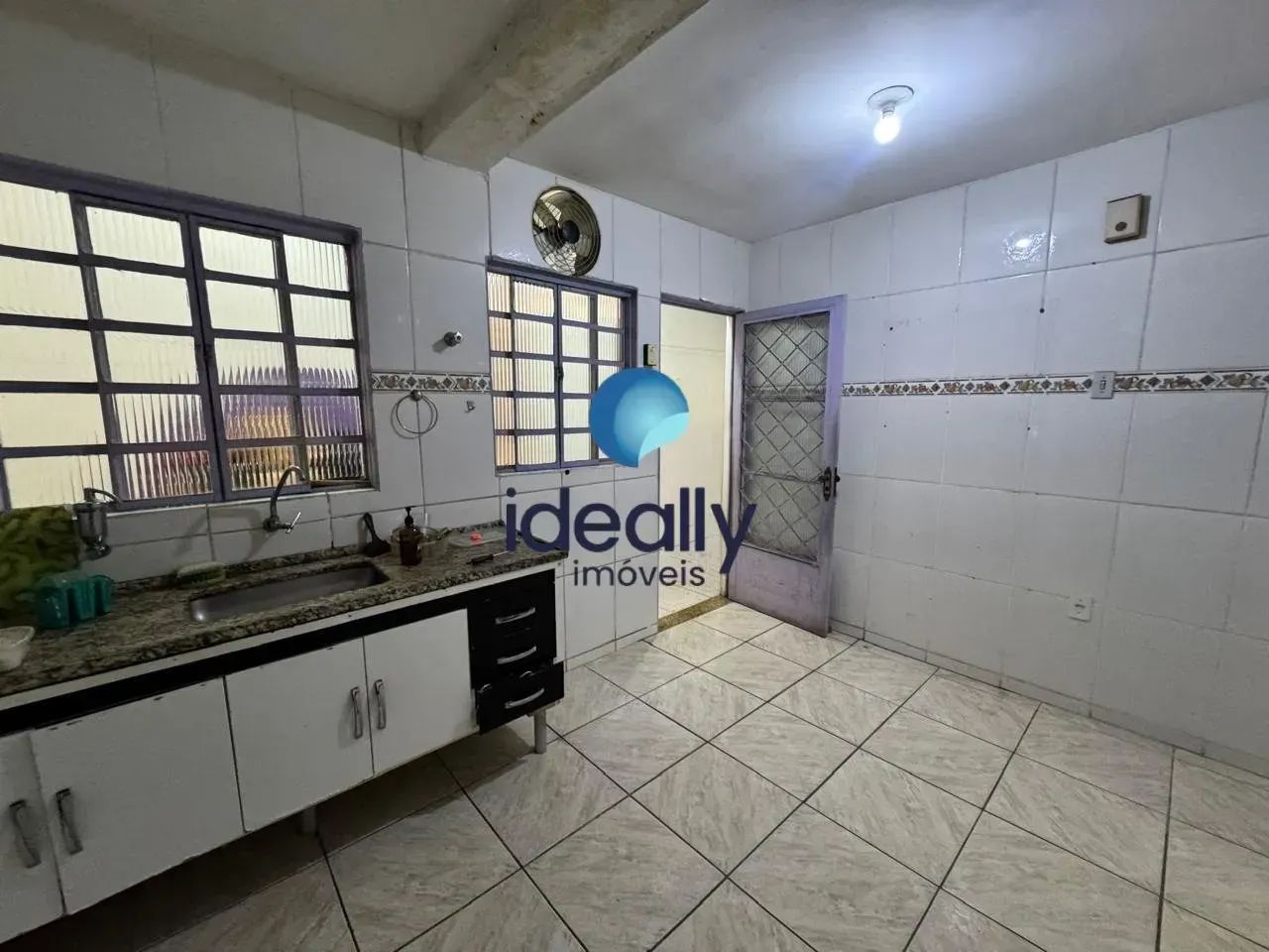 CASA NO CONJUNTO CELSO MACHADO - Foto 4