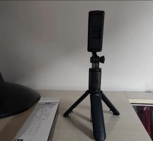 Tripé bastão pau de selfie para celular com suporte e bluetooth - Foto 3
