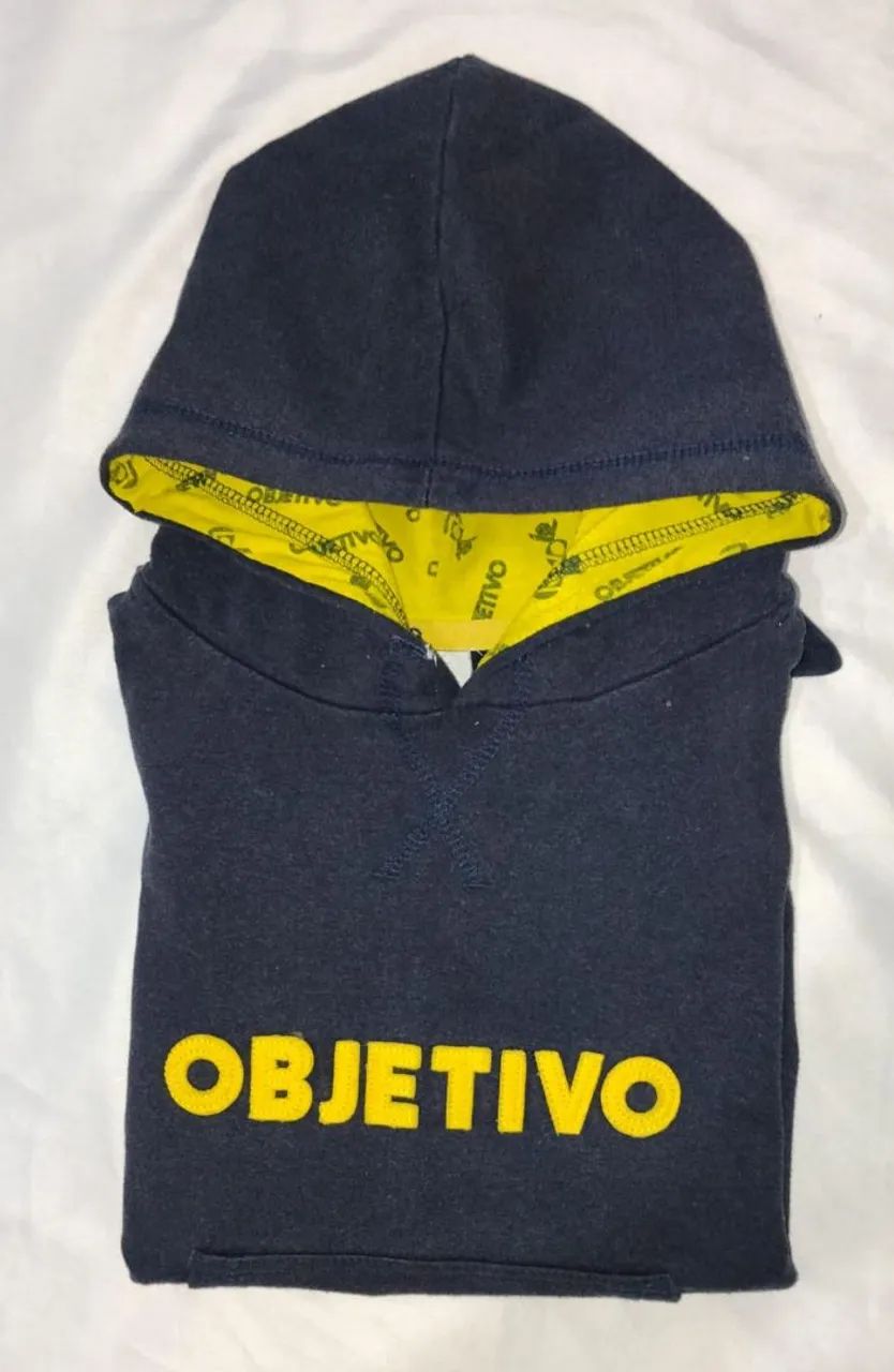 Uniforme do Colégio Objetivo 