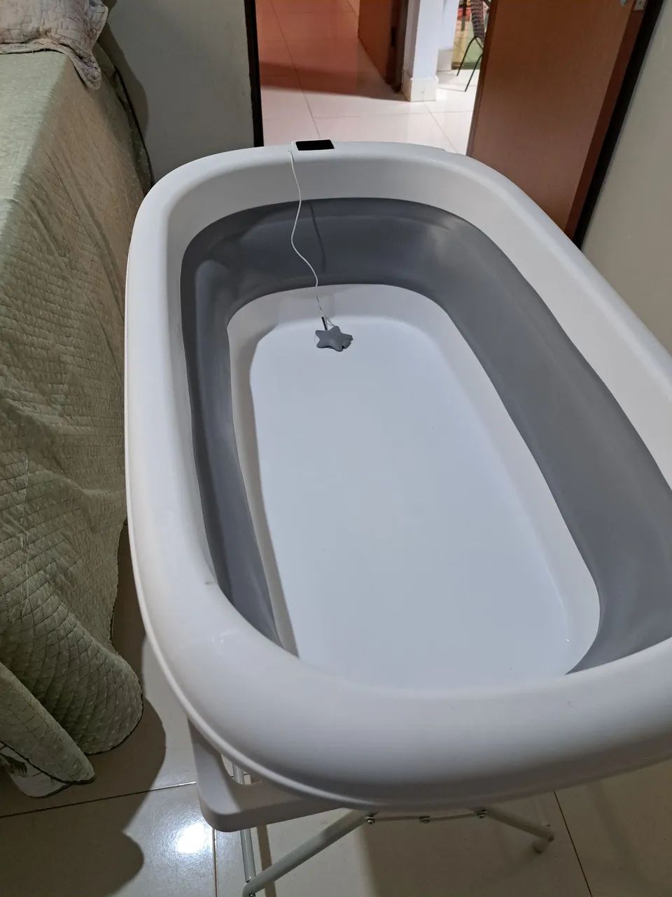 Banheira com suporte