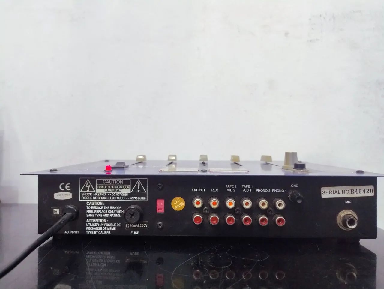 Mixer DJ 4 canais  - Foto 3