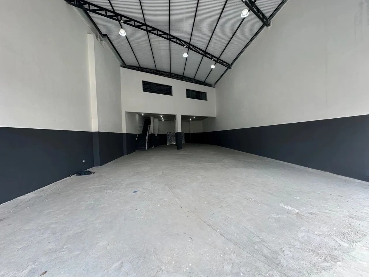 Avenida de grande fluxo - Foto 2
