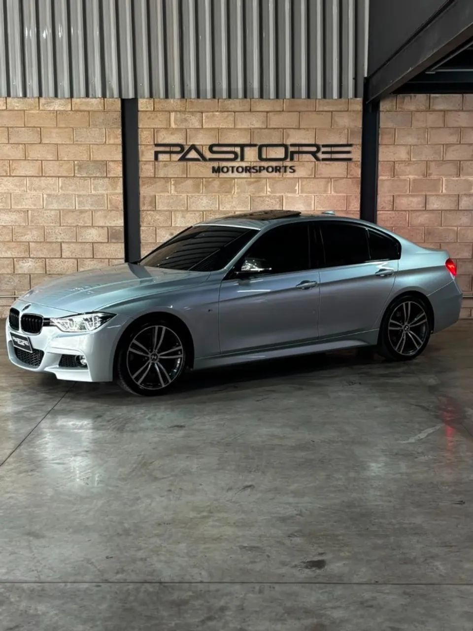 BMW 328I A M Sport 2.0 16V Flex 4P 2017