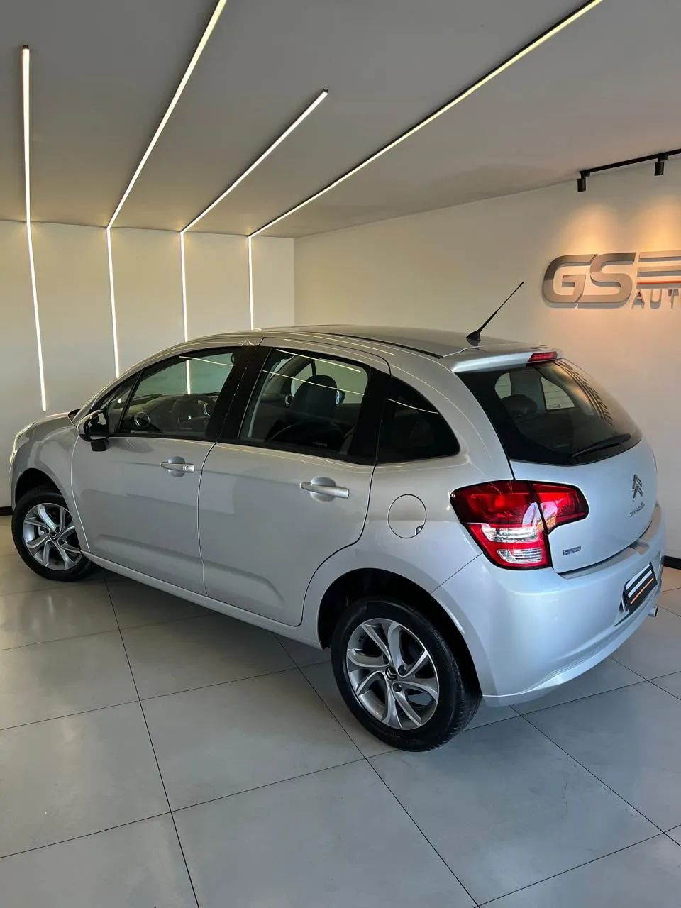 Citroen C3 Tendance Pure Tech 1.2 Flex 12V Mec. 2018 - Foto 2