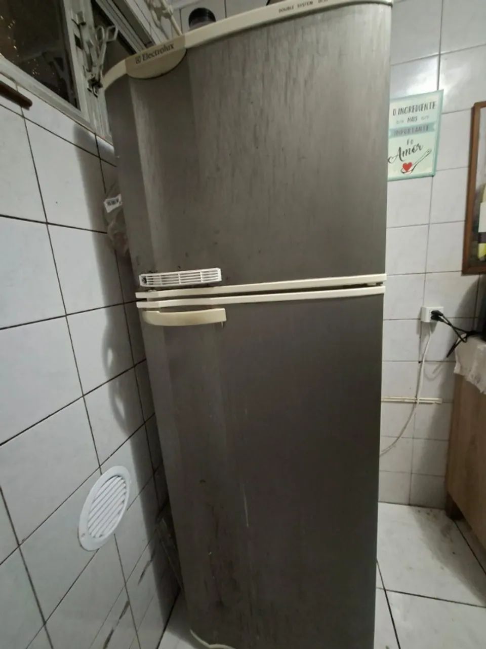 Geladeira Usada em Funcionamento! - Foto 3
