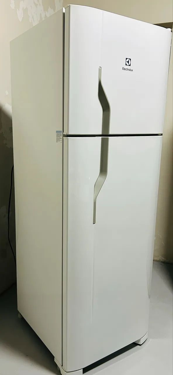 Geladeira/Refrigerador Electrolux - Foto 3