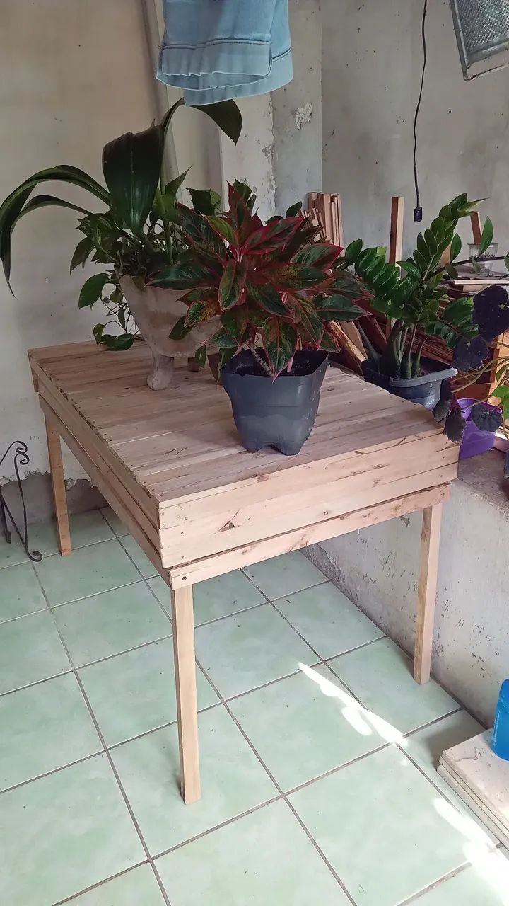 Mesa de madeira reciclada  - Foto 2